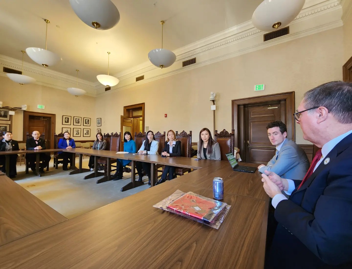 MHS5 mongolian realtors meeting with WR staff and legislators